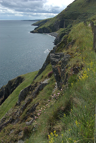 sentiero che da Bray costeggia Bray Head e il mare