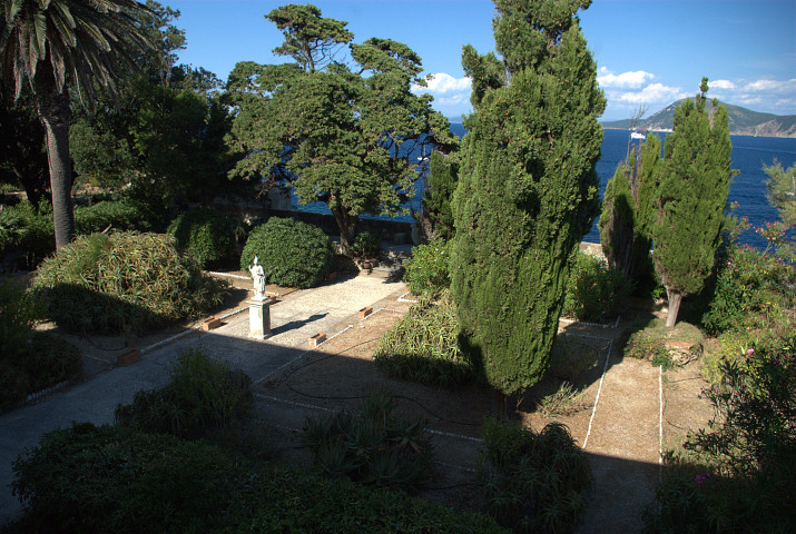 giardino nella Villa napoleonica dei Mulini a Portoferraio