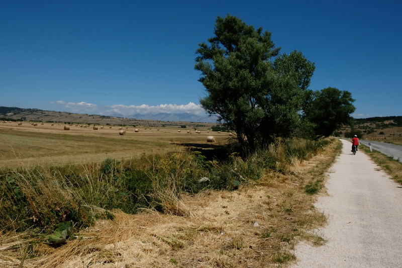 la pista ciclabile delle Rocche