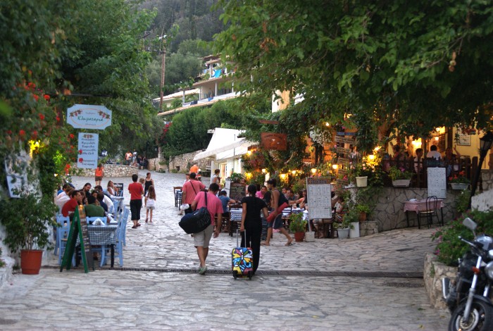 il paese di Agios Nikitas